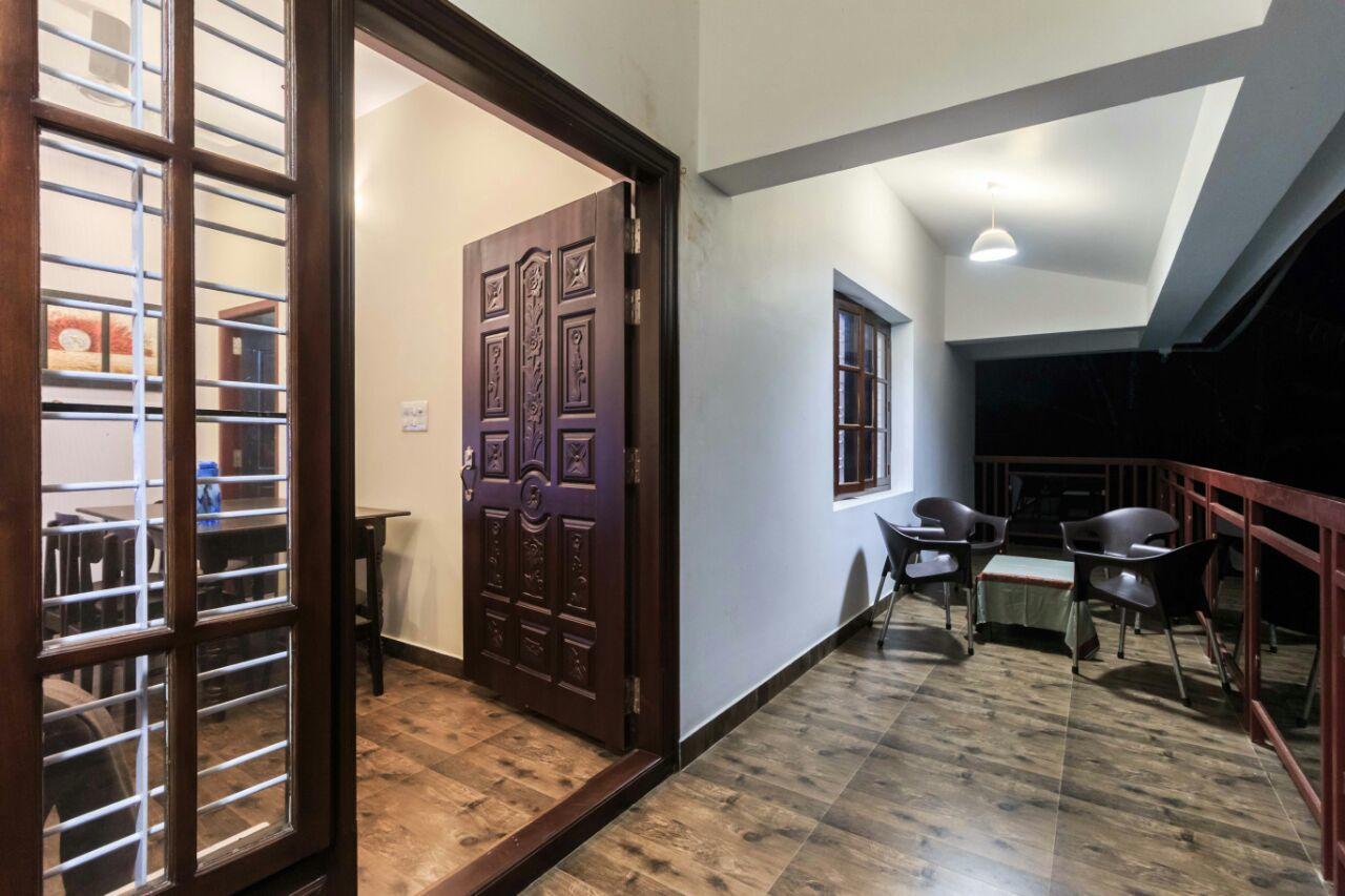 Karkera Comforts Hotel Madikeri Bagian luar foto