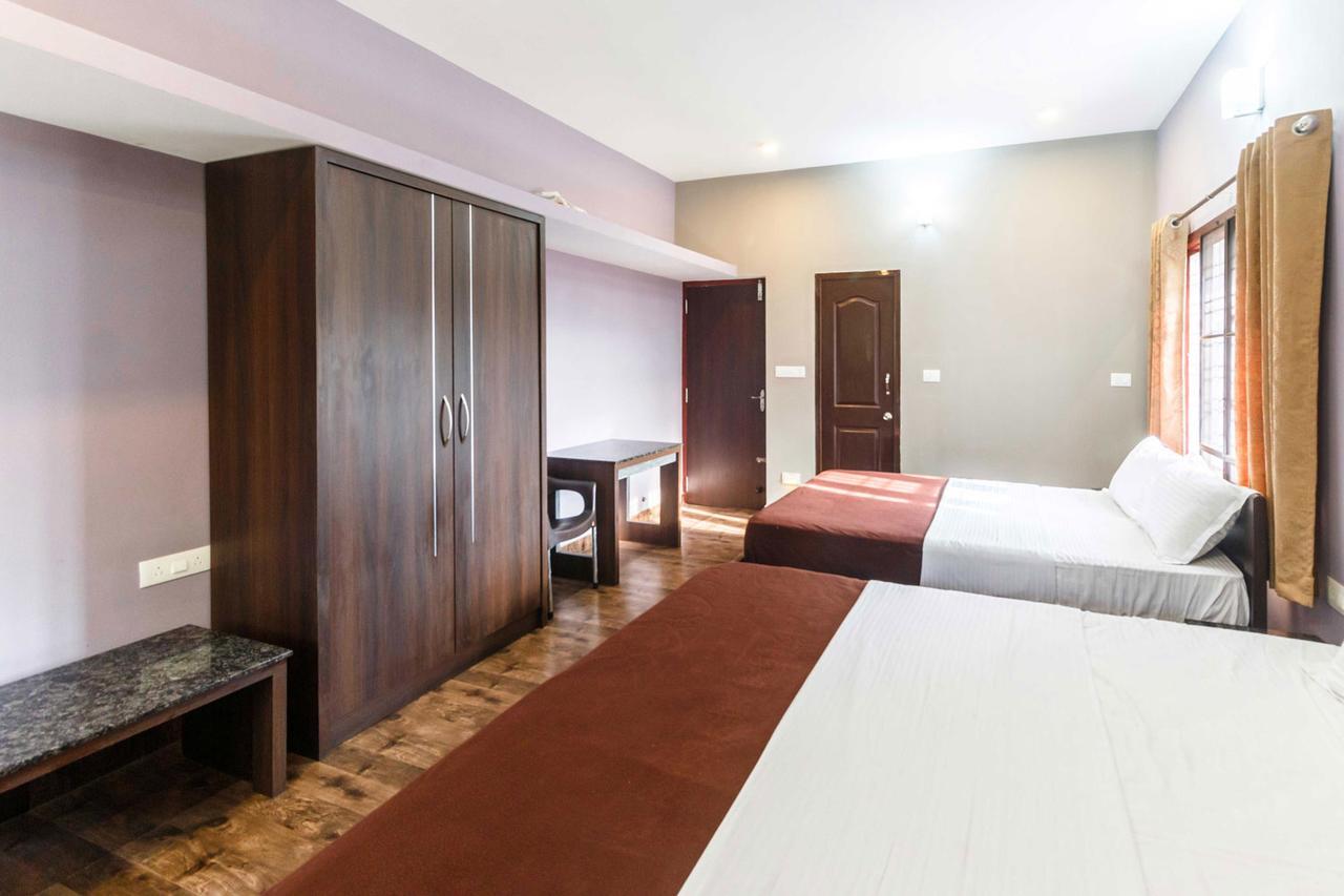 Karkera Comforts Hotel Madikeri Bagian luar foto