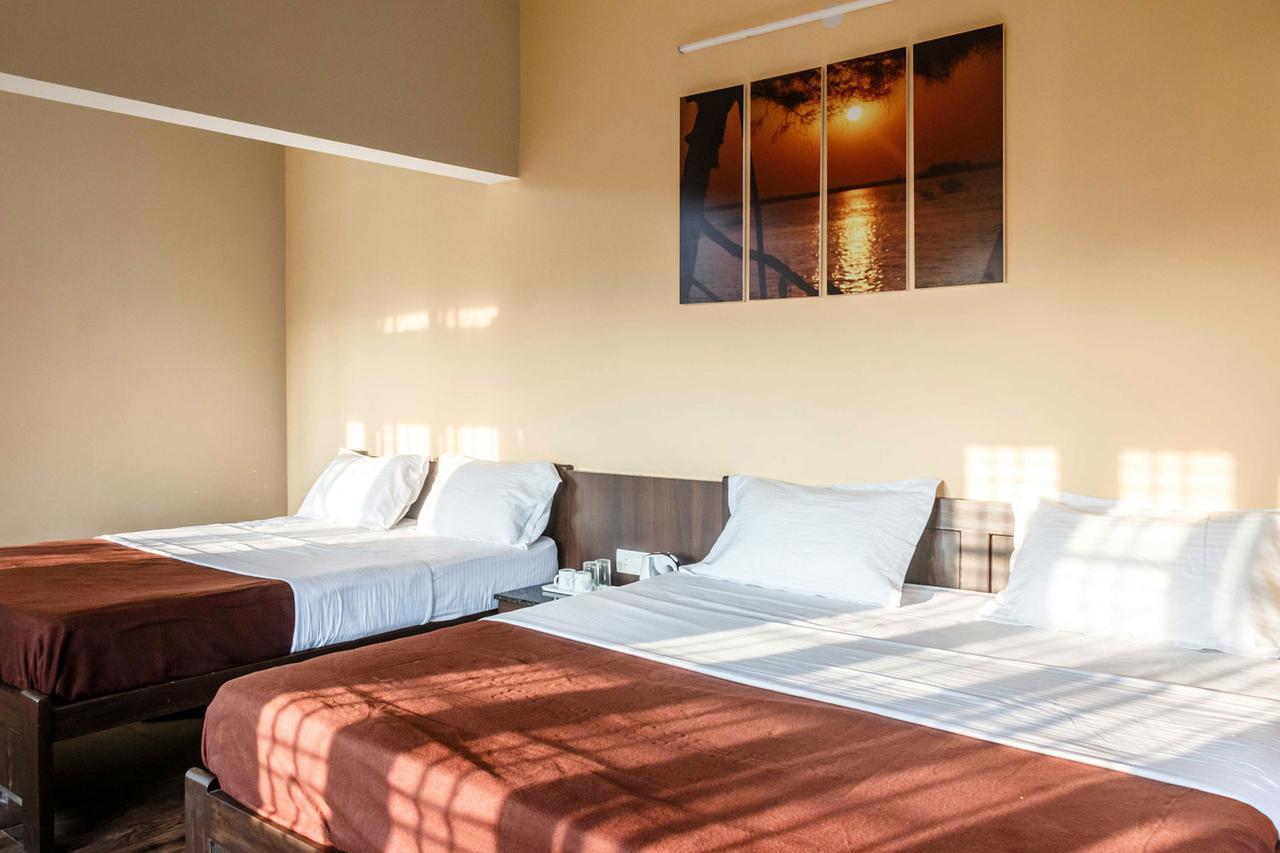 Karkera Comforts Hotel Madikeri Bagian luar foto